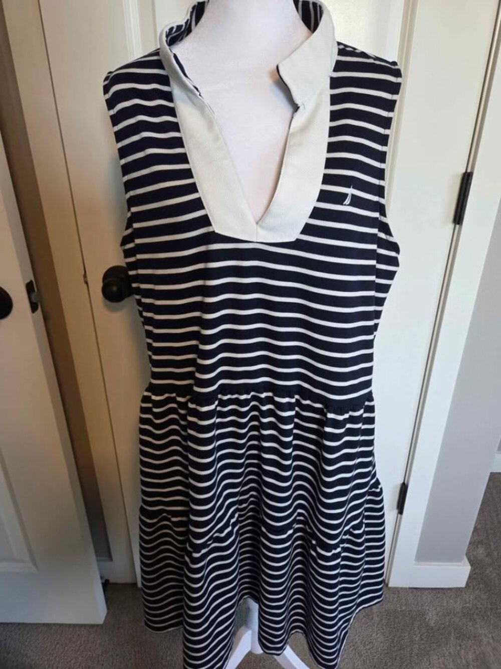 Nautica womens dress size XL